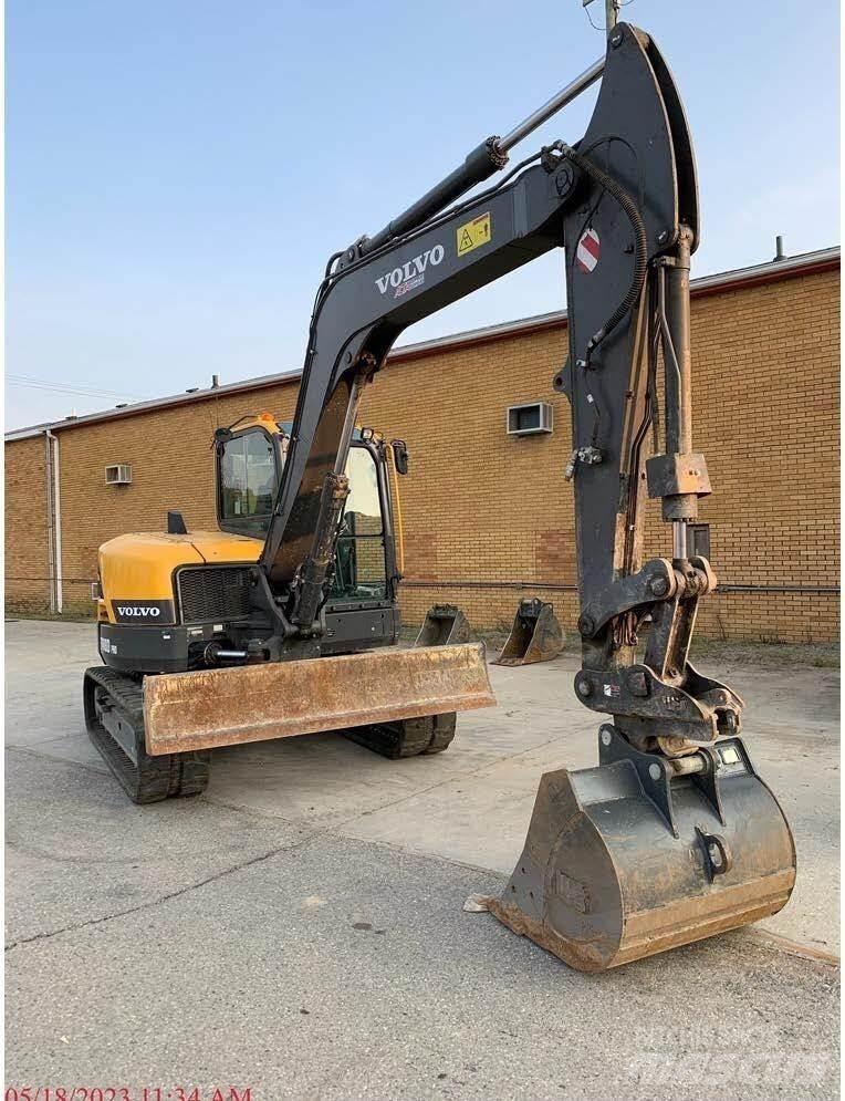 Volvo ECR88D Pelle sur chenilles