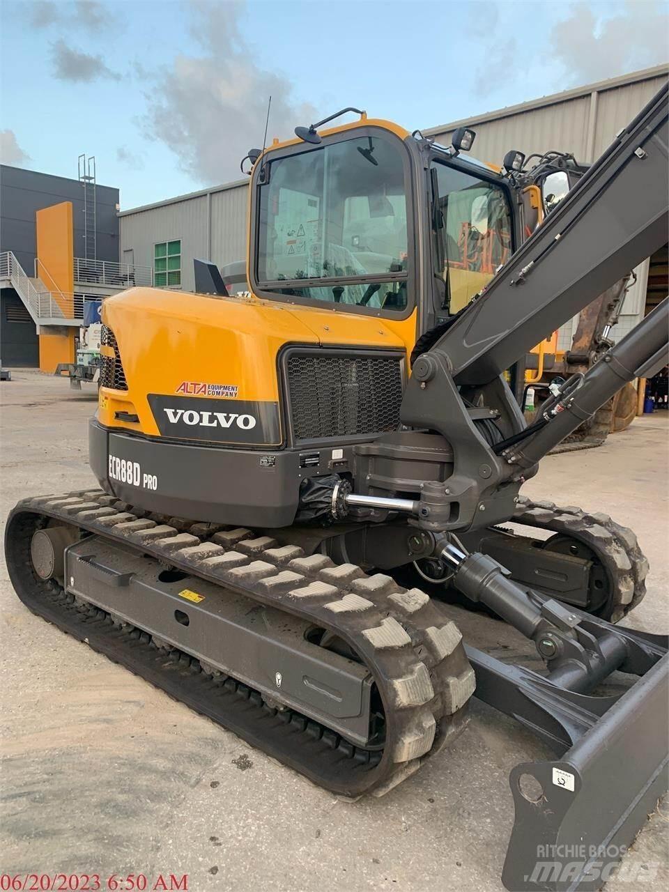 Volvo ECR88D Pelle sur chenilles