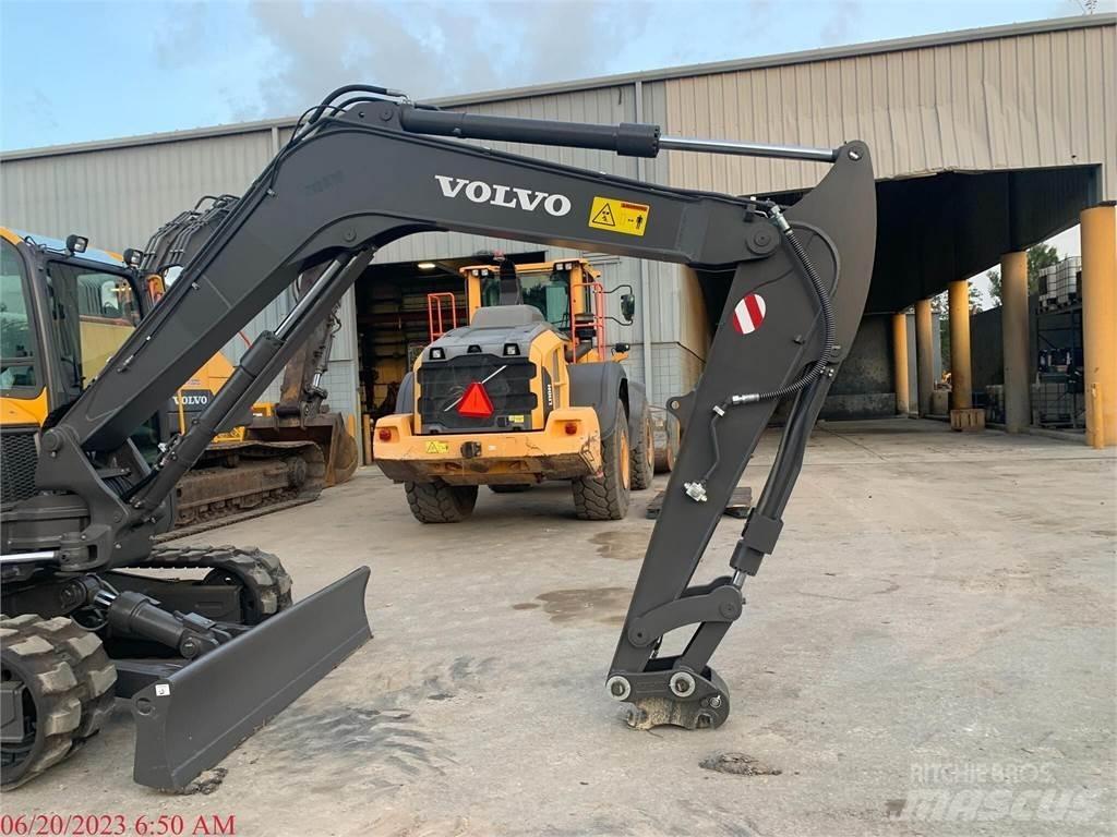 Volvo ECR88D Pelle sur chenilles