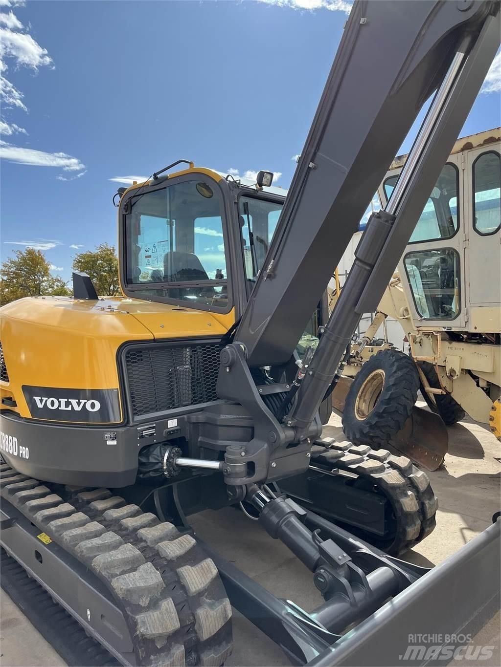 Volvo ECR88D Pelle sur chenilles