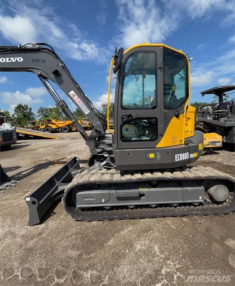 Volvo ECR88D Pelle sur chenilles