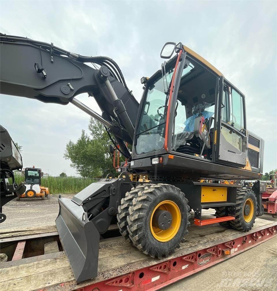 Volvo EW220E Pelle sur pneus