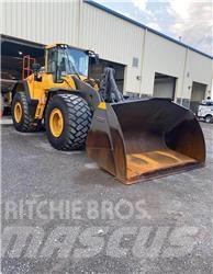 Volvo L220H Chargeuse sur pneus
