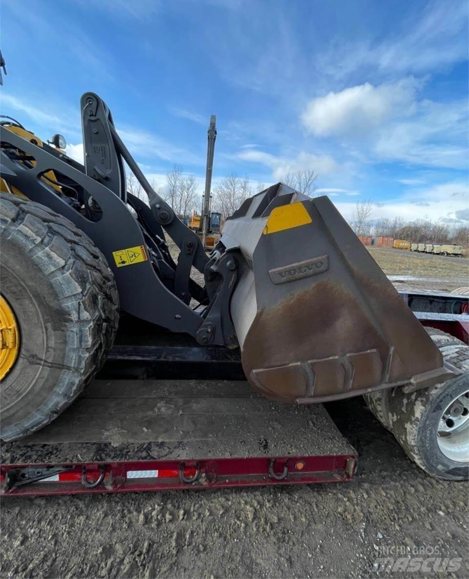 Volvo L90H Chargeuse sur pneus