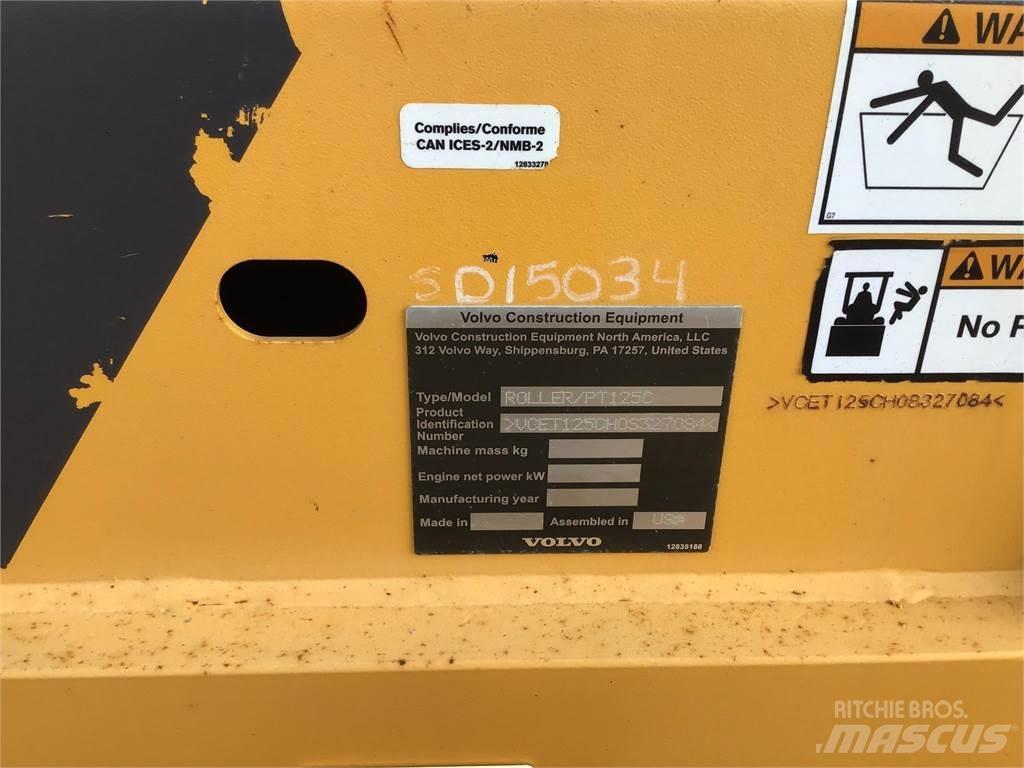 Volvo PT125C Rouleaux à pneumatiques