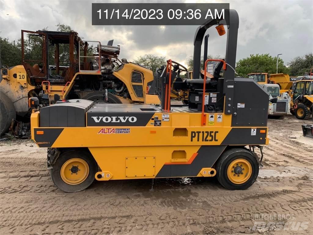 Volvo PT125C Rouleaux à pneumatiques