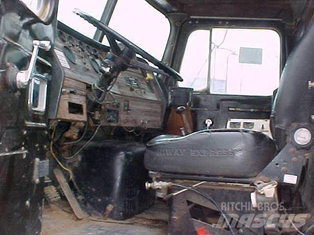 Western Star 6964F Motrici cisterna