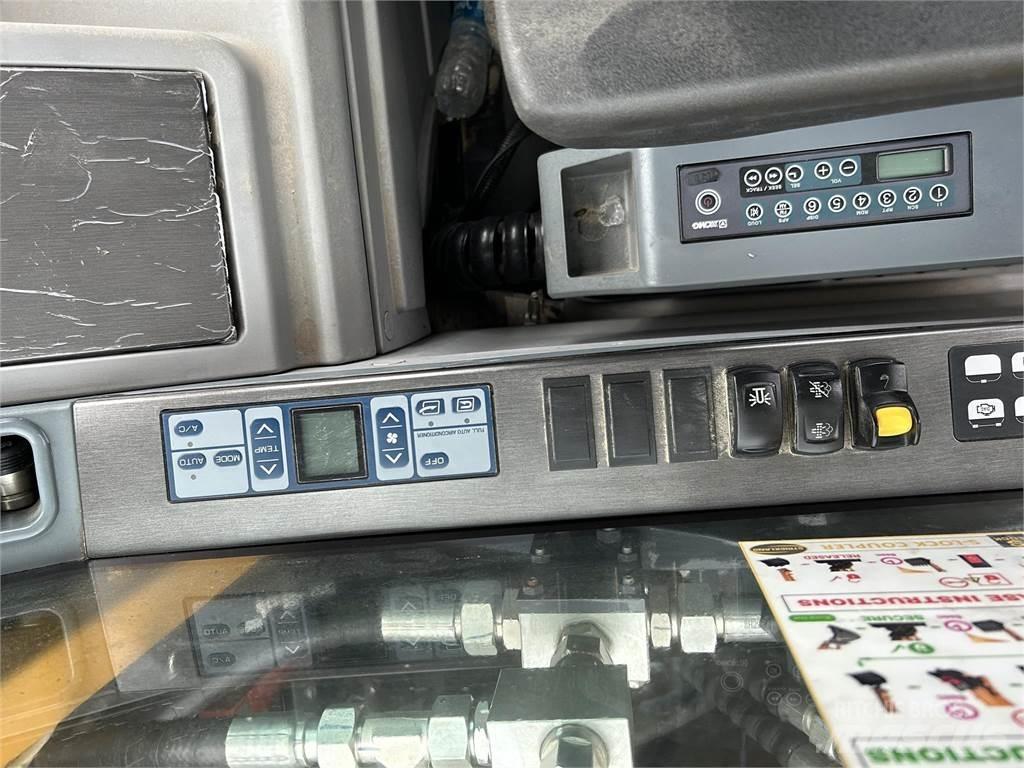 XCMG XE150U Pelle sur chenilles