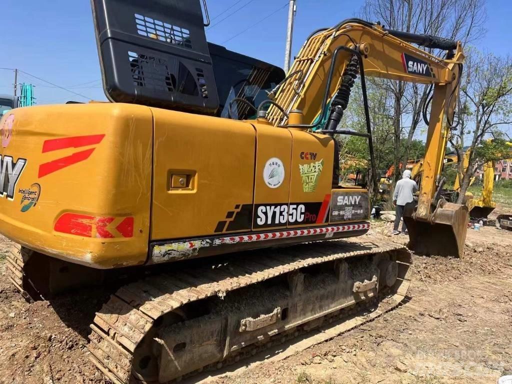 Sany SY 135 Pelle sur chenilles