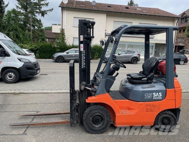 Toyota 42-7FGF15 Chariots GPL