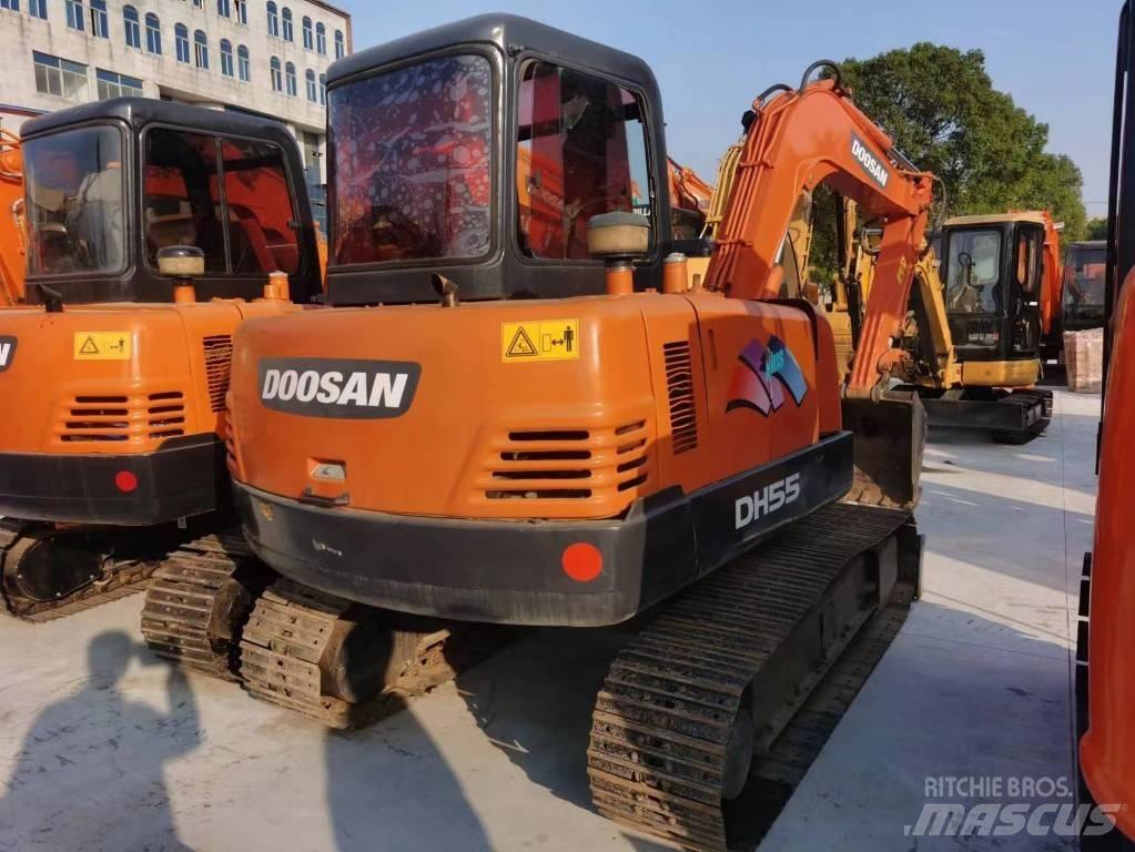 Doosan DH55 Pelle sur chenilles