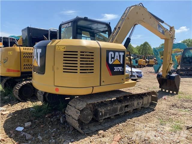 CAT 307E2 Pelle sur chenilles