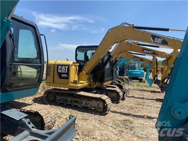 CAT 307E2 Pelle sur chenilles