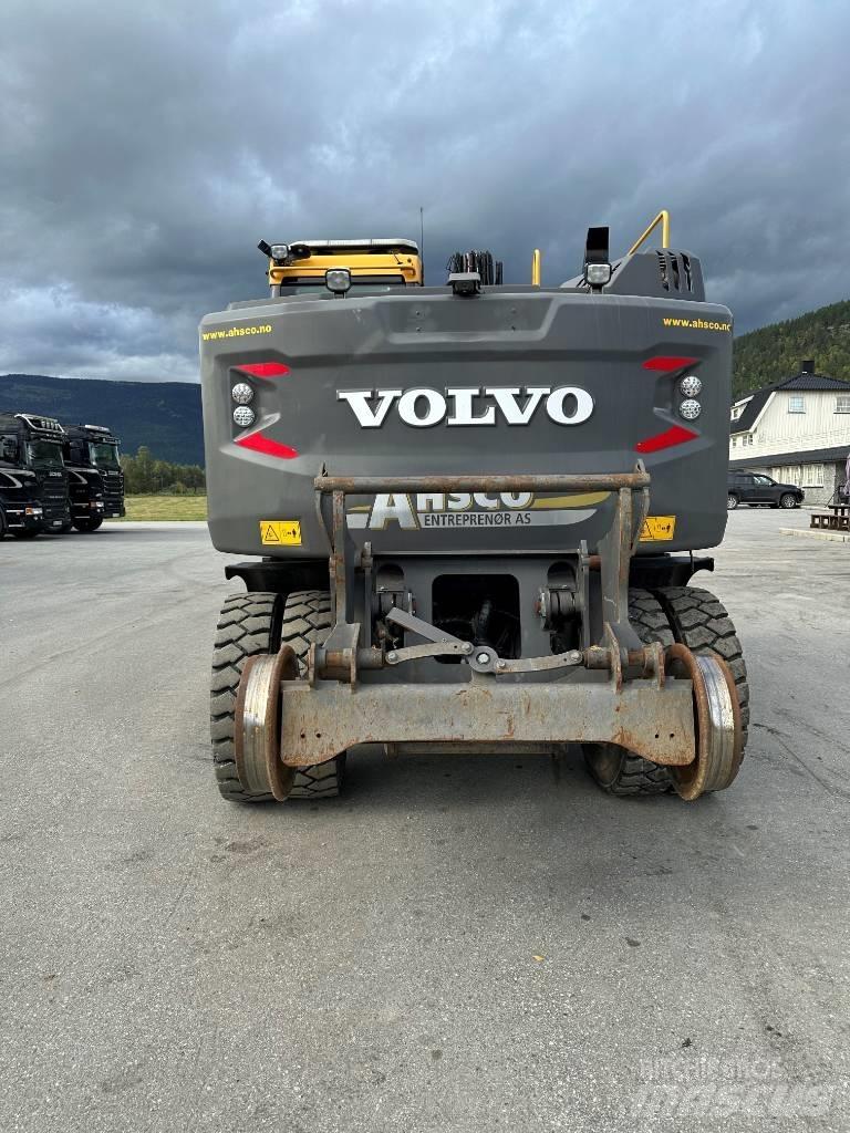 Volvo EW 160 E Pelle sur pneus