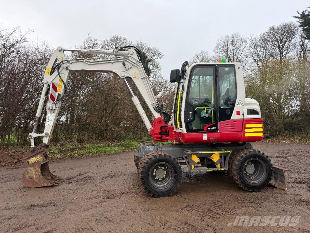 Takeuchi TB 295 W Pelle sur pneus