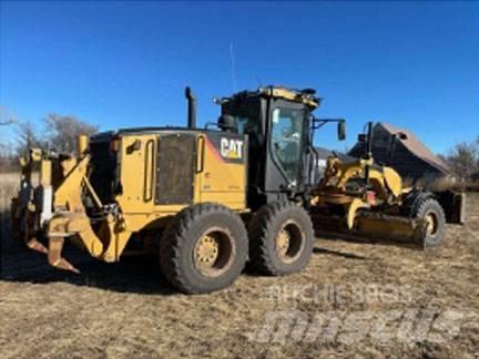 CAT 140 M Niveleuse