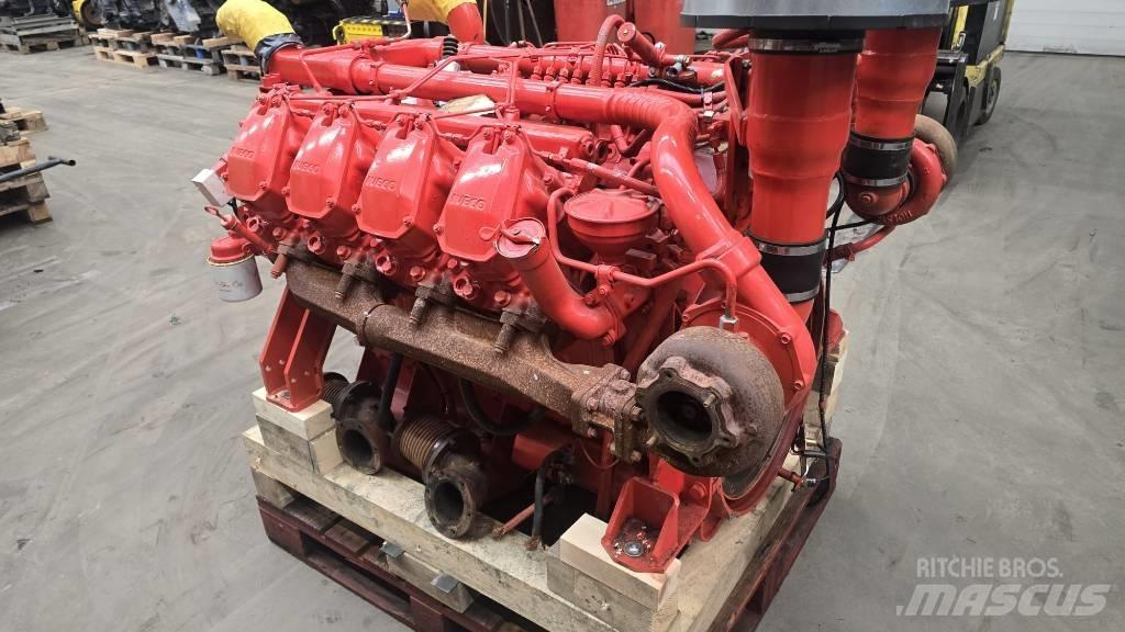 Iveco 8281 SRI V8 Moteur