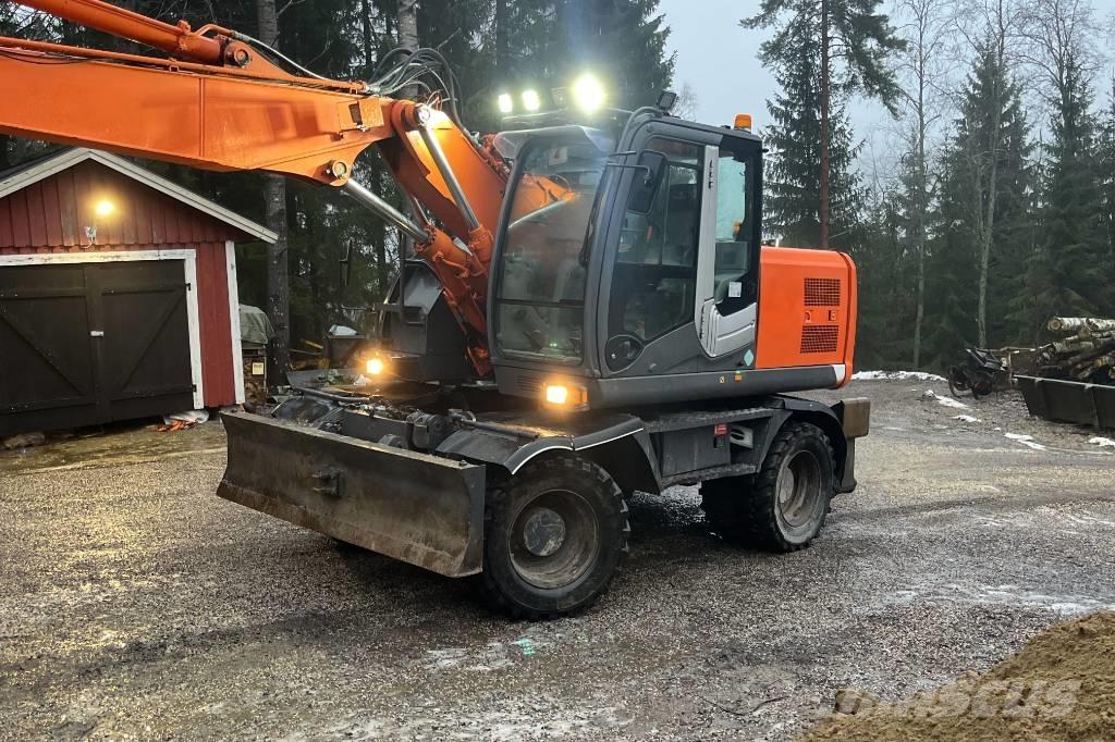 Hitachi ZX 140 W-3 Pelle sur pneus