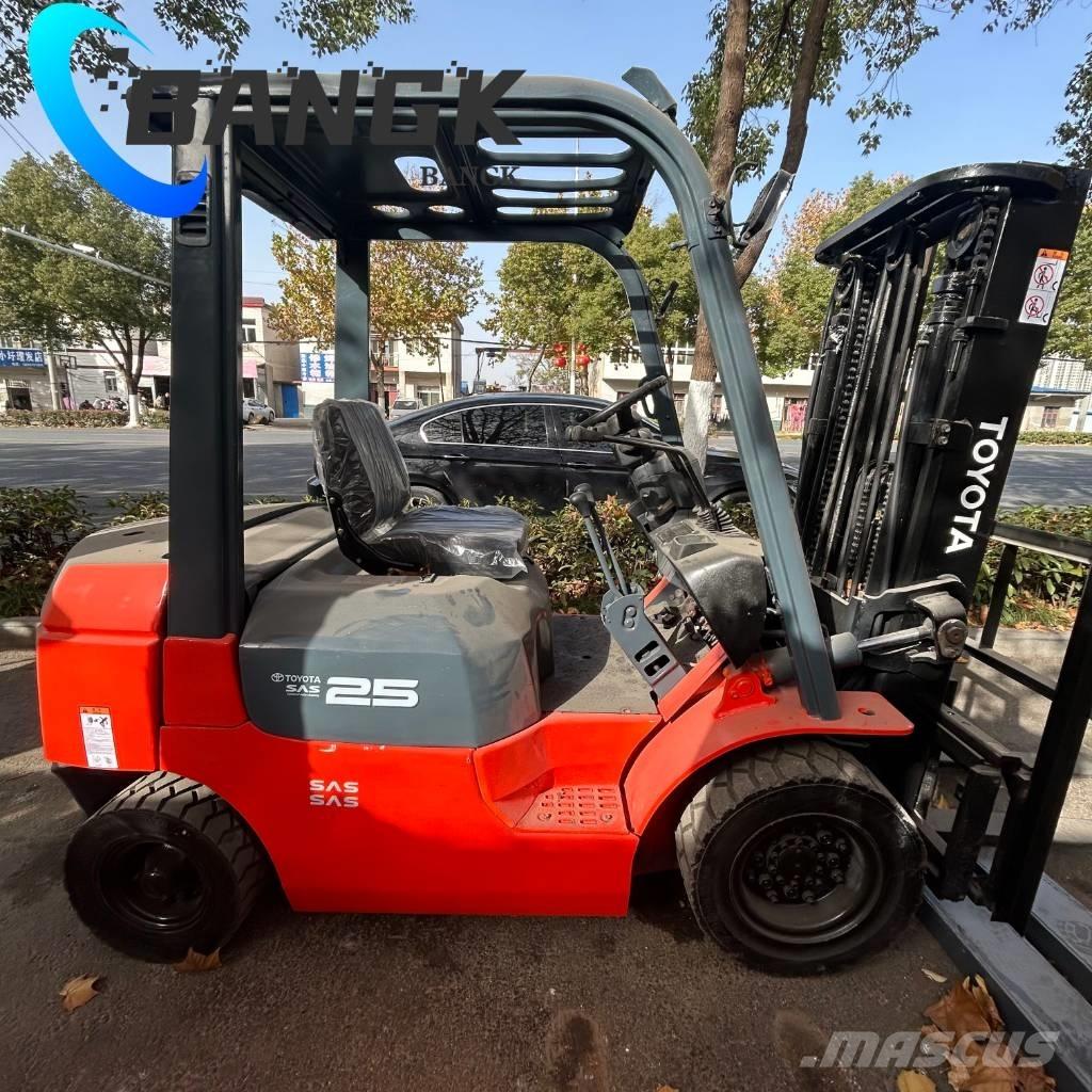 Toyota 8 F25 Chariots diesel