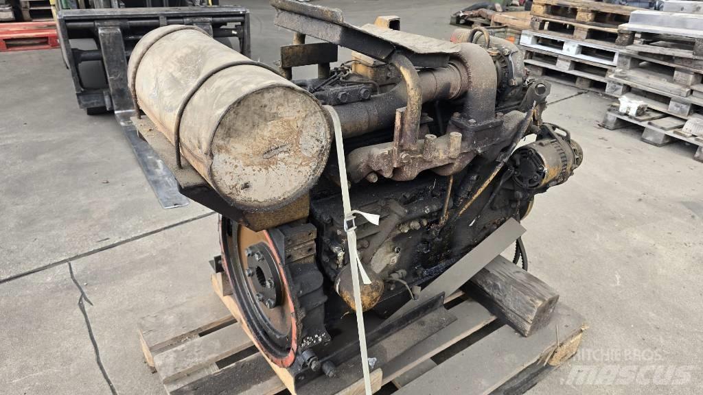 Komatsu S6D95L-1 Moteur