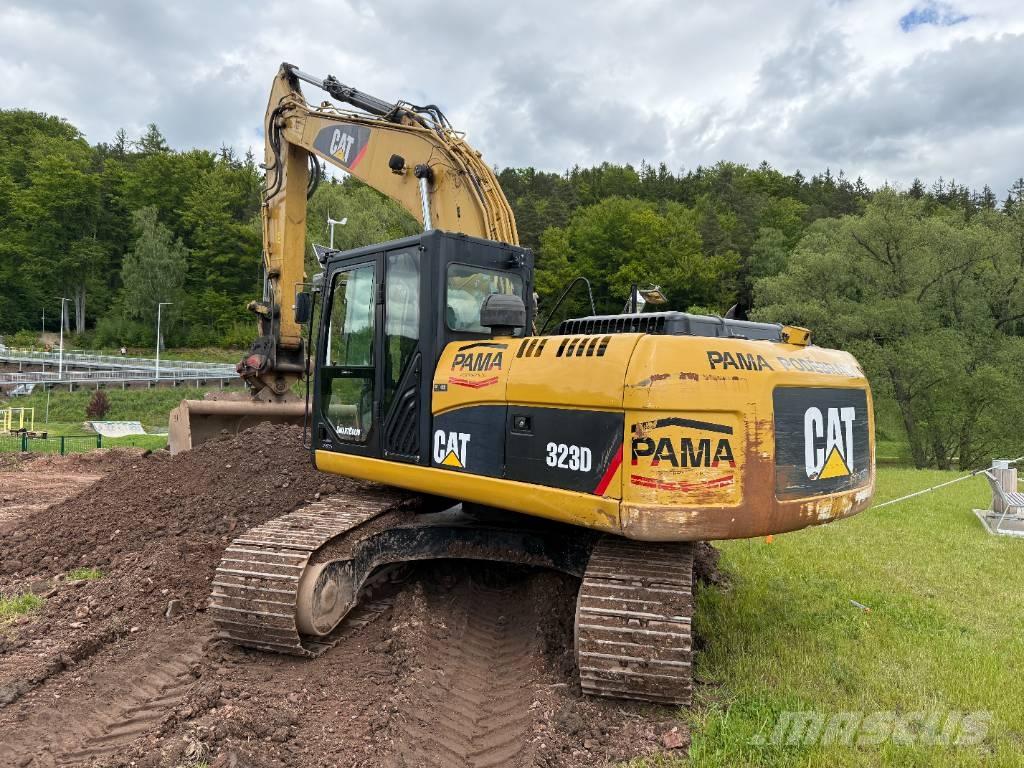 CAT 323 D L Pelle sur chenilles