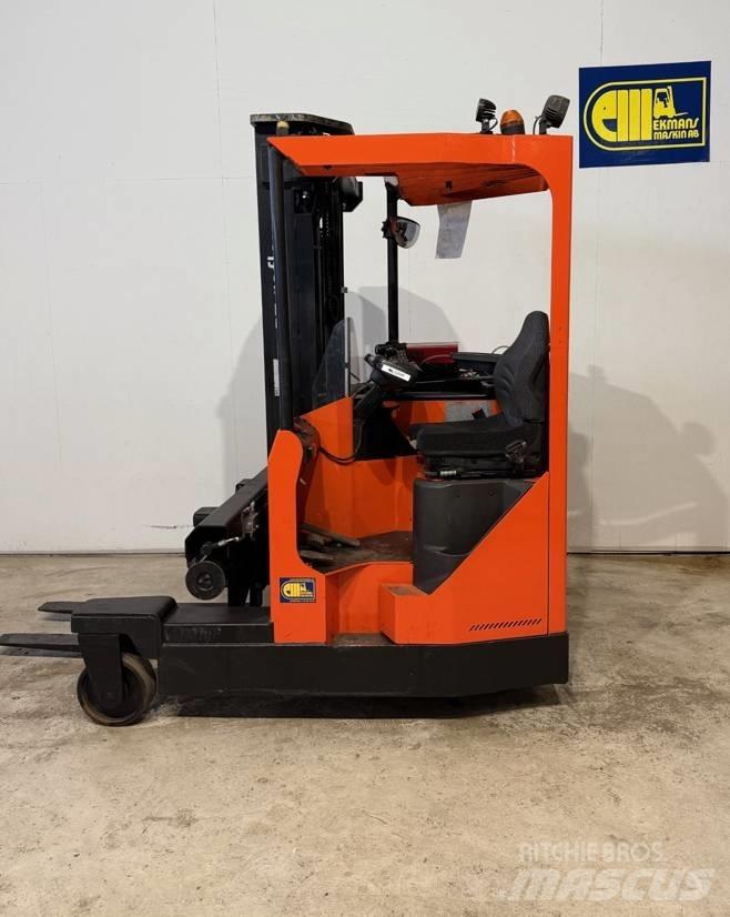 Toyota truck FRE 270 Chariot à mât rétractable