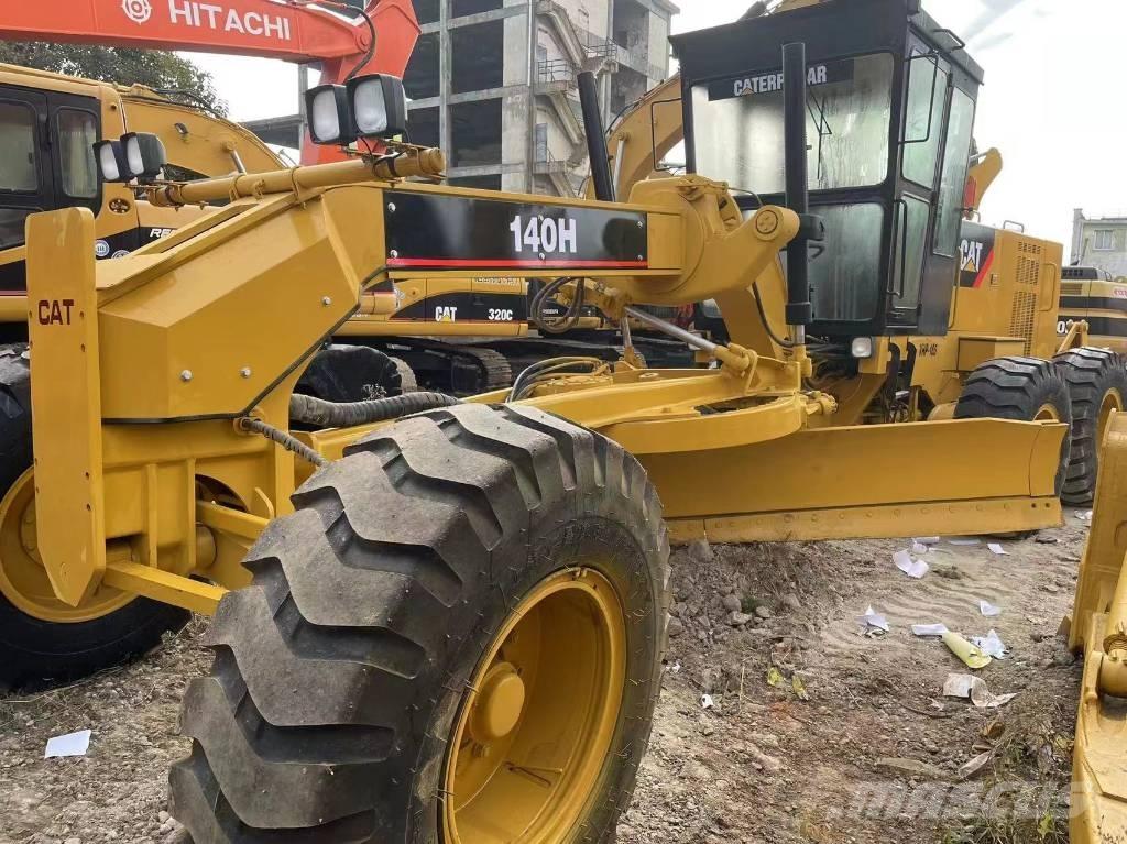 CAT 140 H Niveleuse