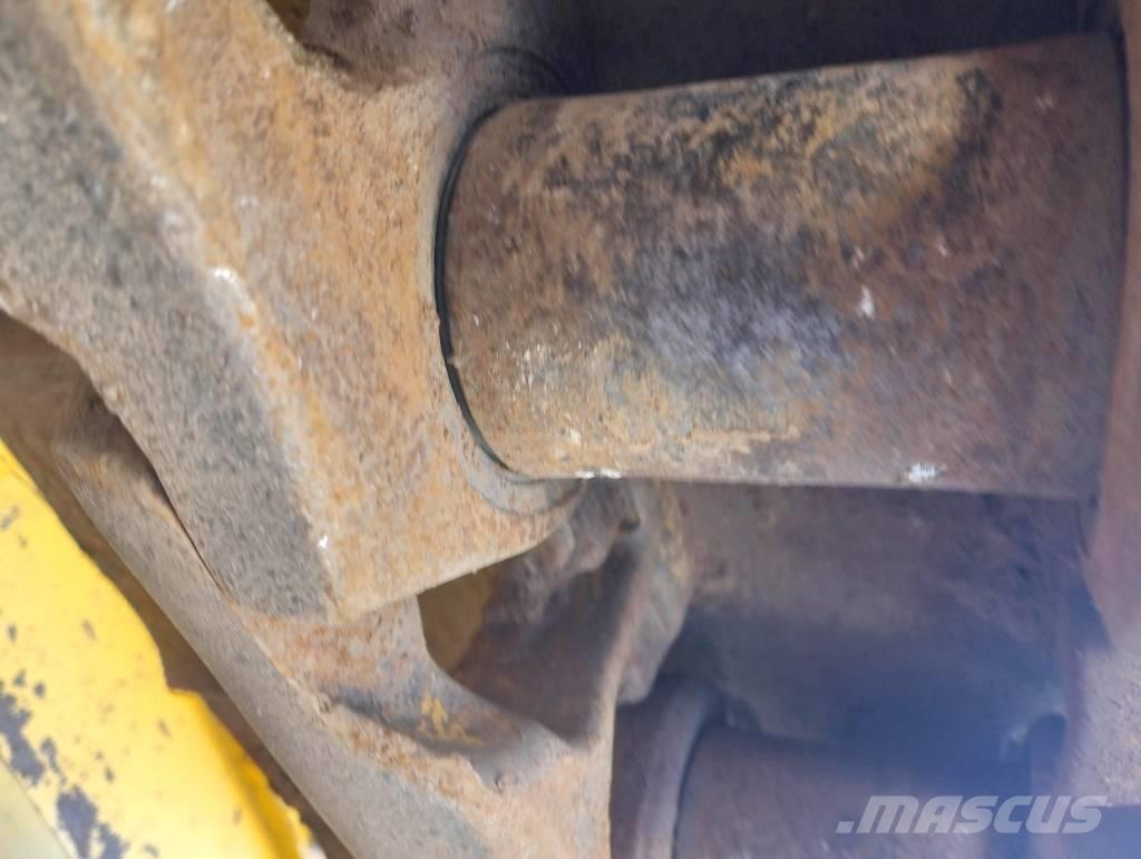 Komatsu D61PX-24EO Bouteurs sur chenilles