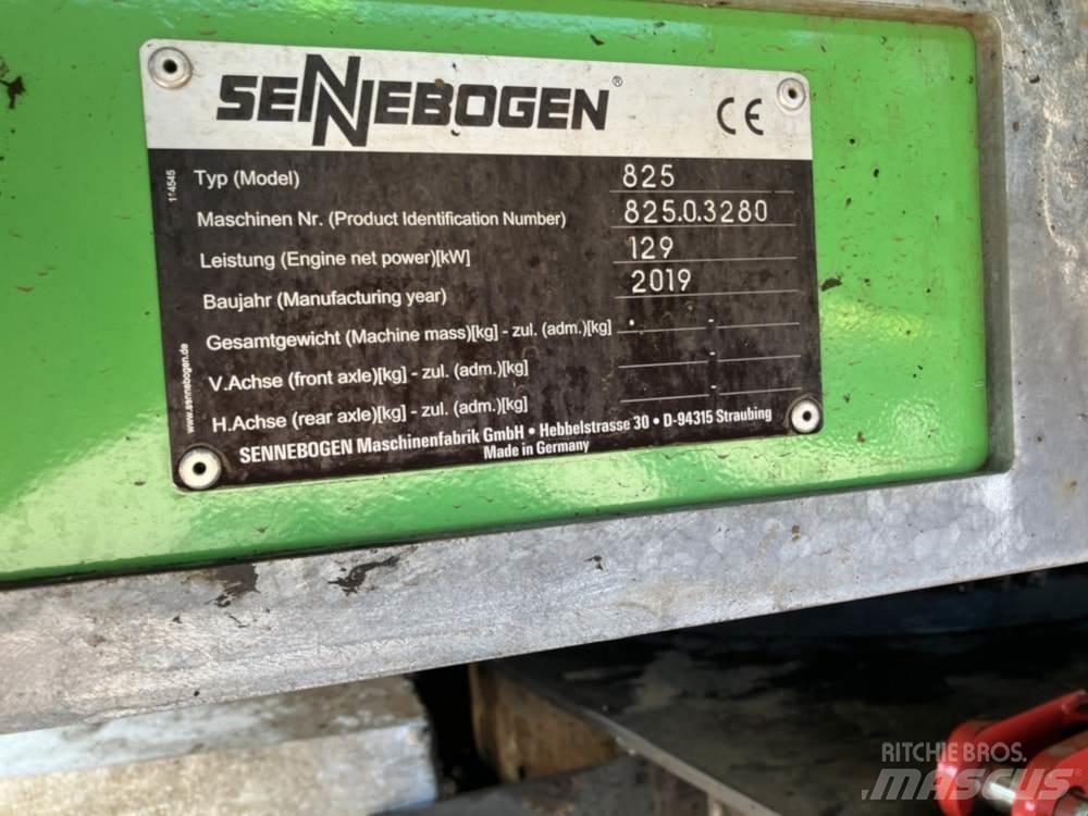 Sennebogen 825E Pelle à déchets