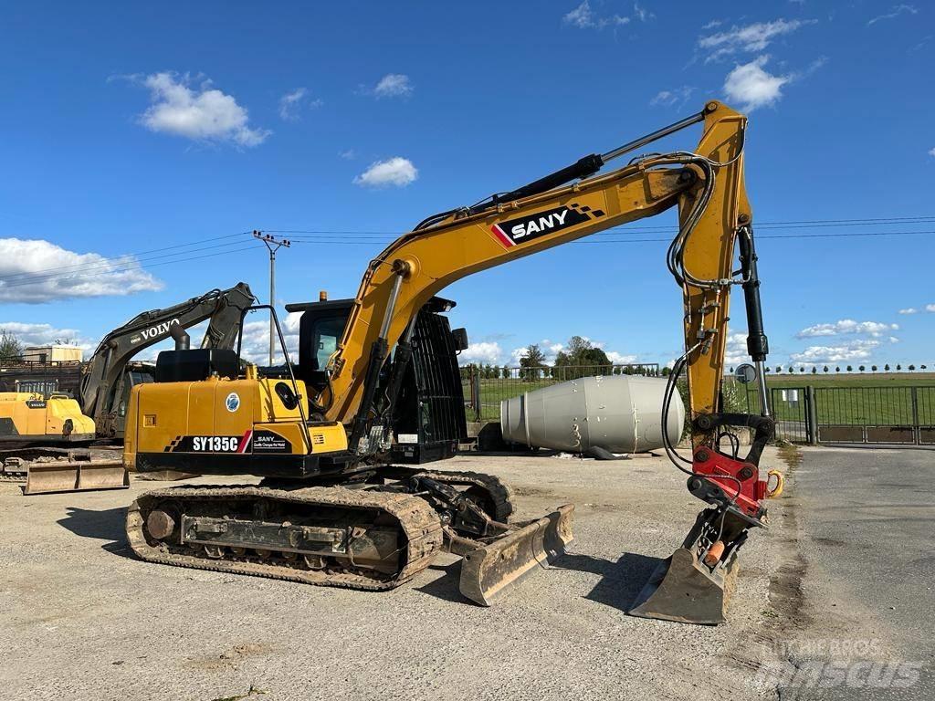 Sany SY 135 C Pelle sur chenilles