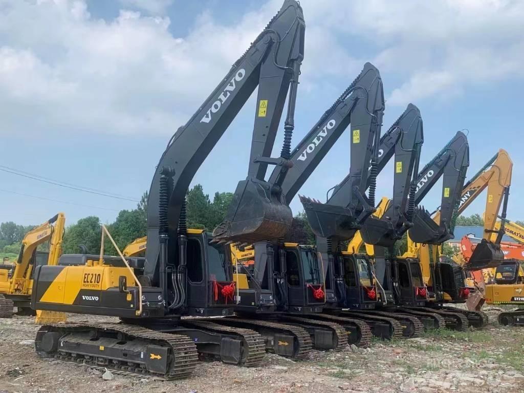 Volvo EC210 Pelle sur chenilles