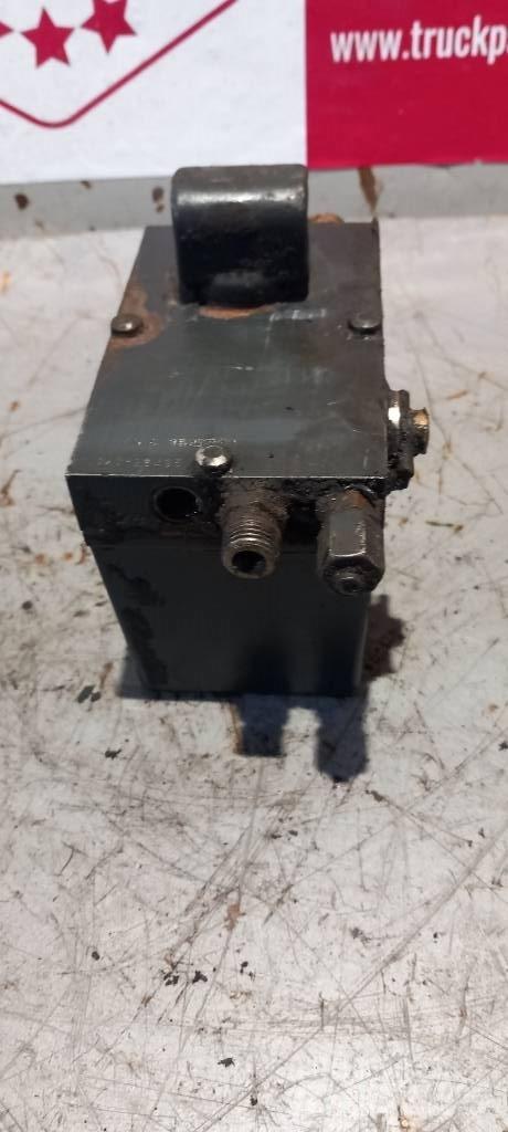 Scania R 440.   1549741 Hydraulique
