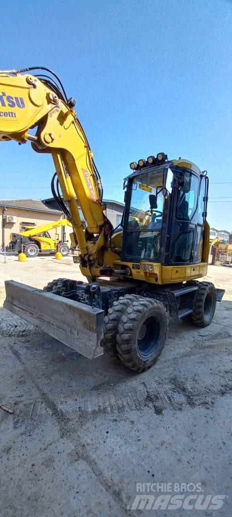 Komatsu PW98 MR-11 Pelle sur pneus