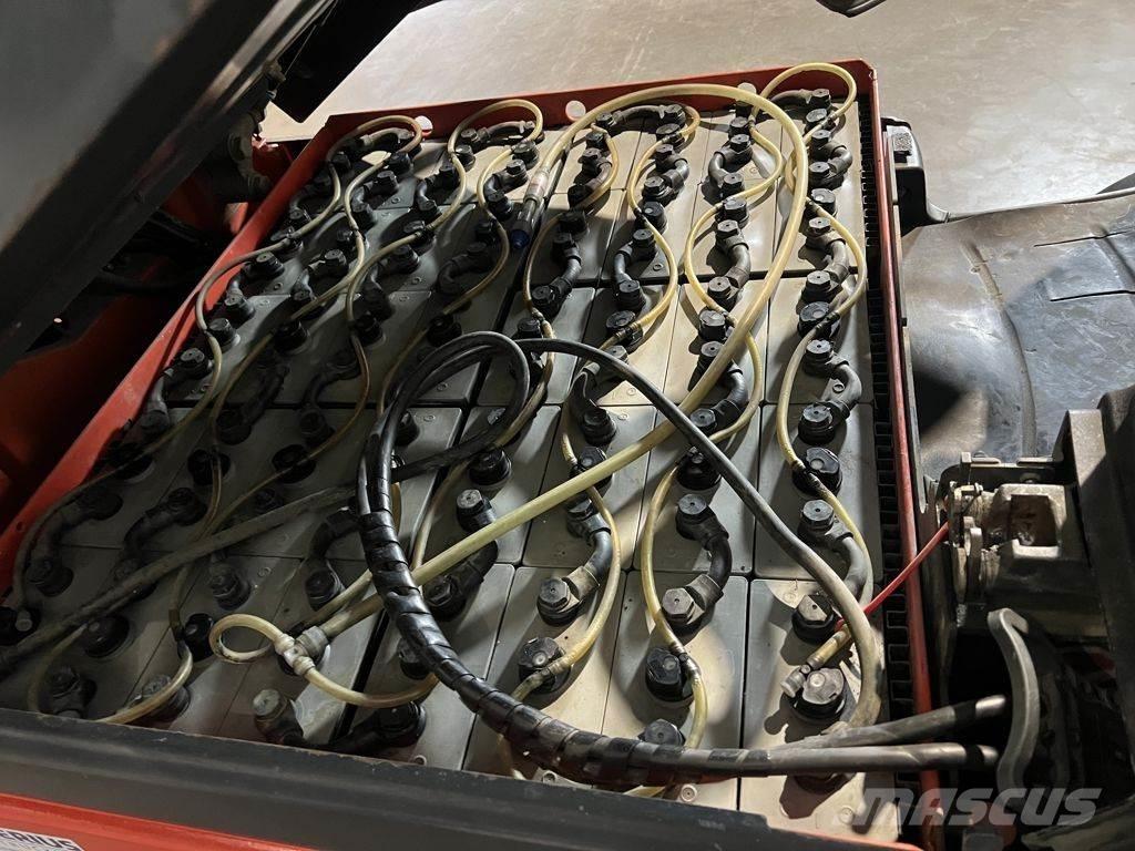 Linde E35L-01 Chariots élévateurs électriques