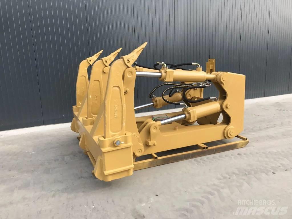 CAT D7 Scarificateur