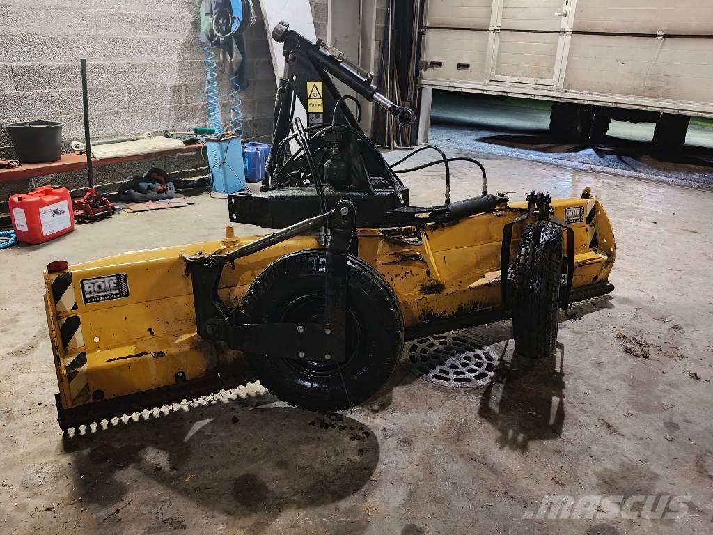 Rote RAP300 Niveleuse, lame