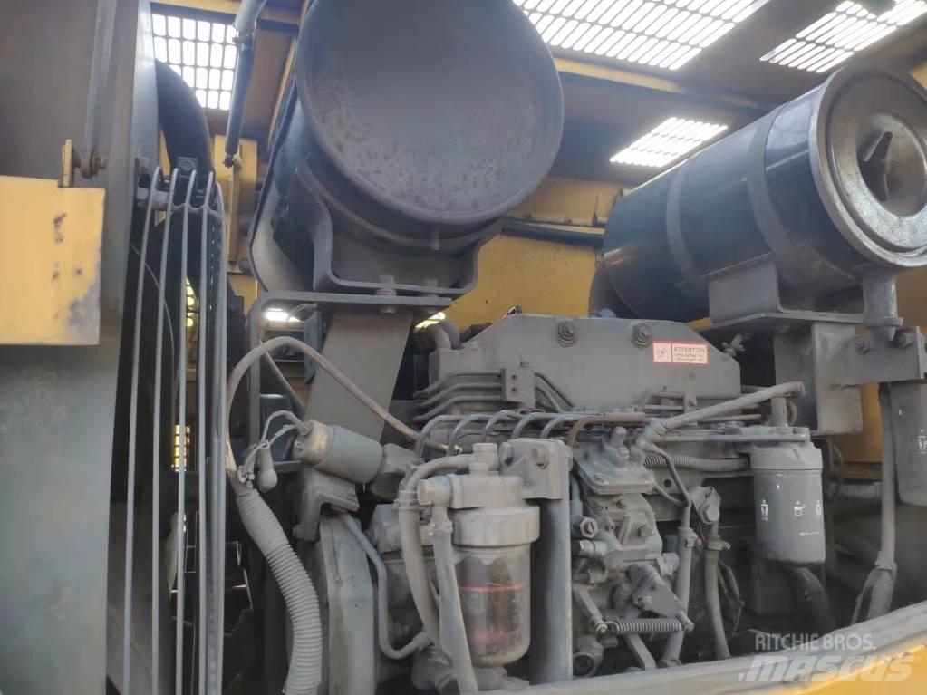 Komatsu WA 320-3 Chargeuse sur pneus
