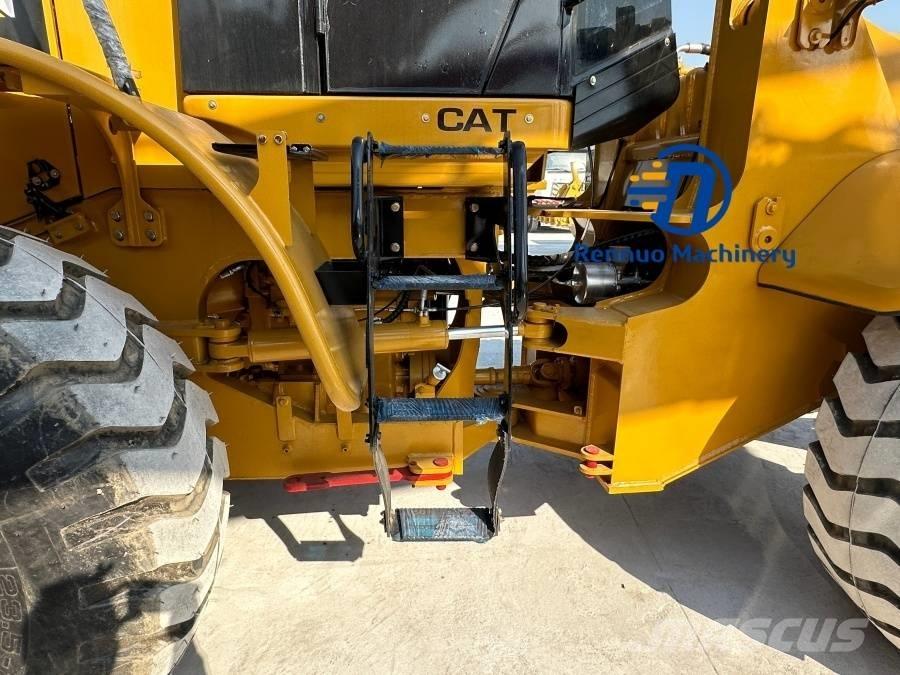 CAT 966H Chargeuse sur pneus