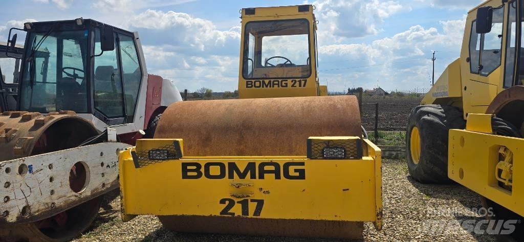 Bomag BW 217 D Rouleaux monocylindre