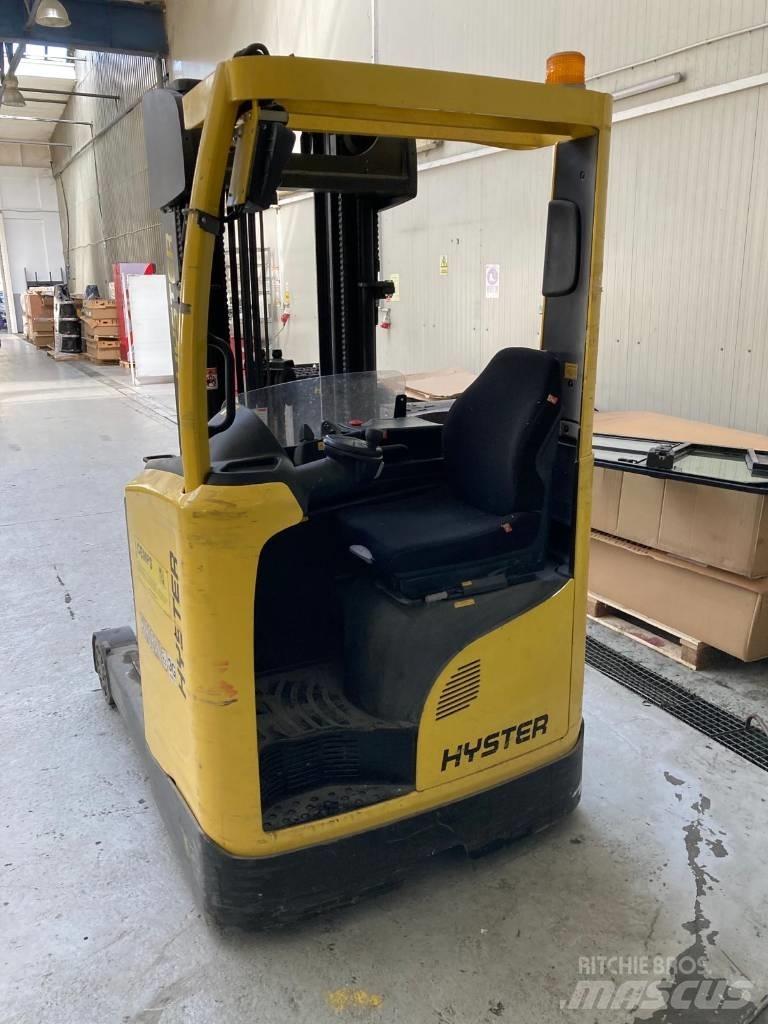 Hyster R 1.6 PYROBAN Chariot à mât rétractable