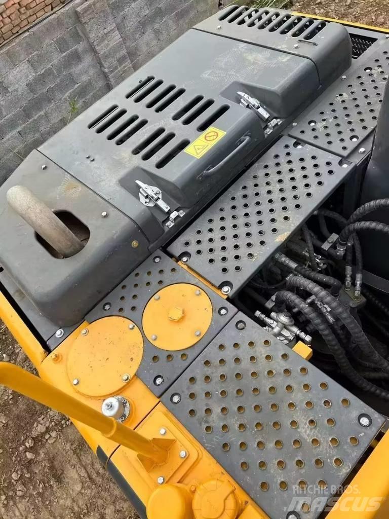 Volvo EC140 Pelle sur chenilles
