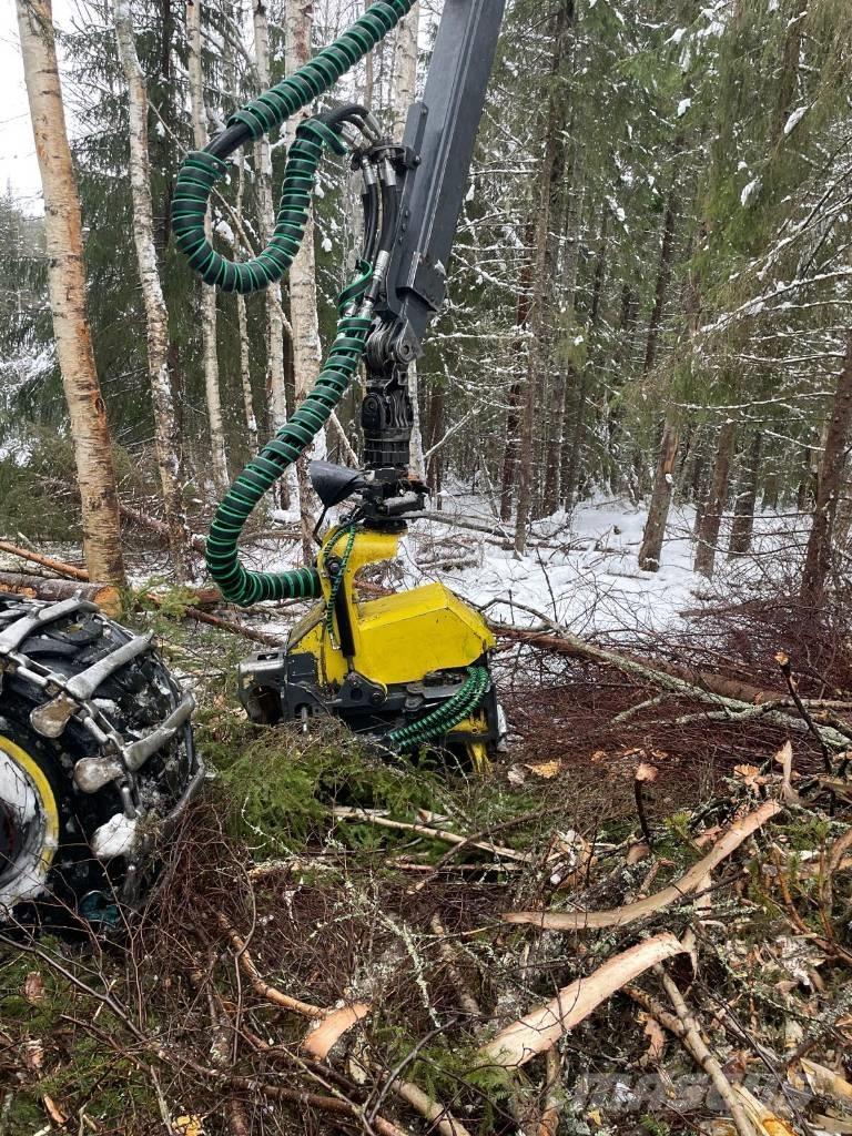 John Deere 1070 G Abatteuse