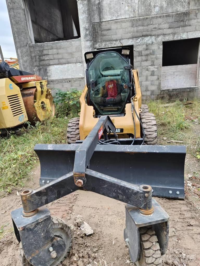 CAT 246C Chargeuse compacte