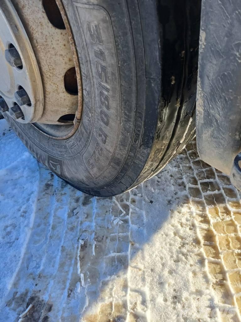 Scania 94 G Camion benne
