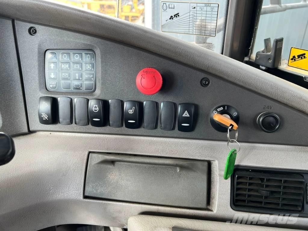 Volvo A35G Tombereau articulé