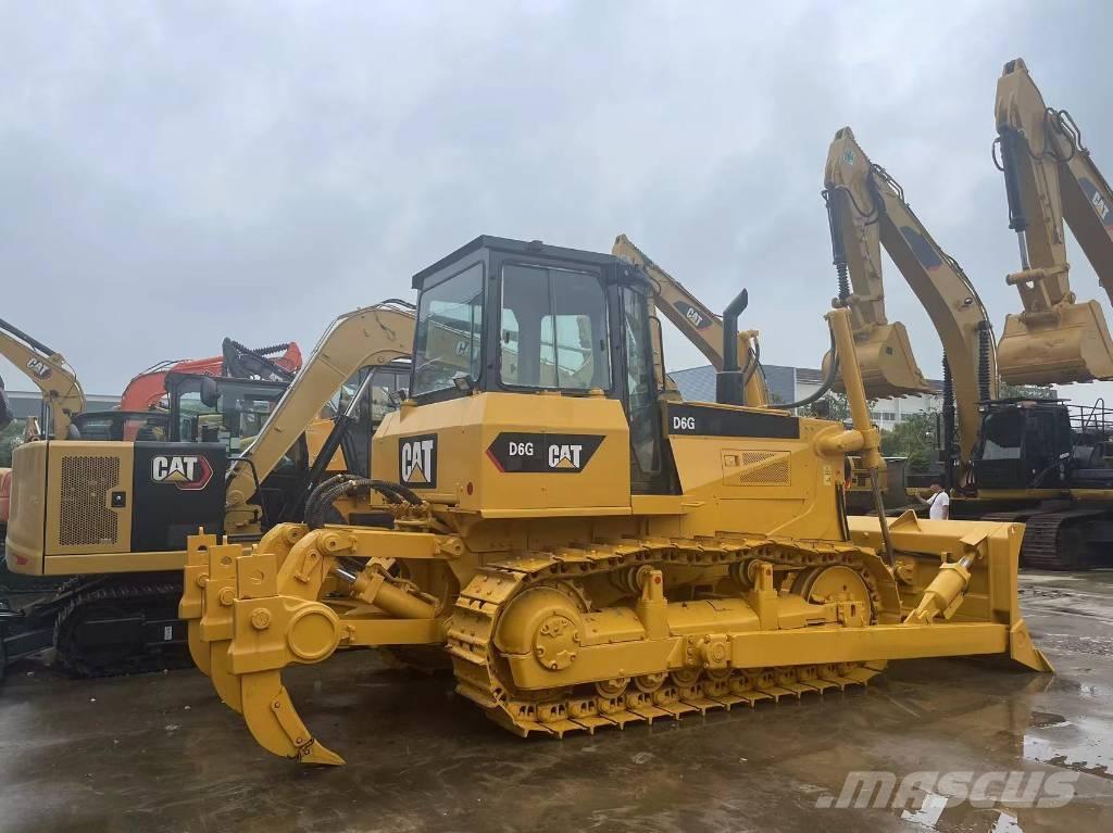 CAT D 6 G Bouteurs sur chenilles