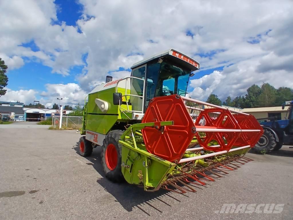 CLAAS Dominator 58 S Moissonneuse batteuse