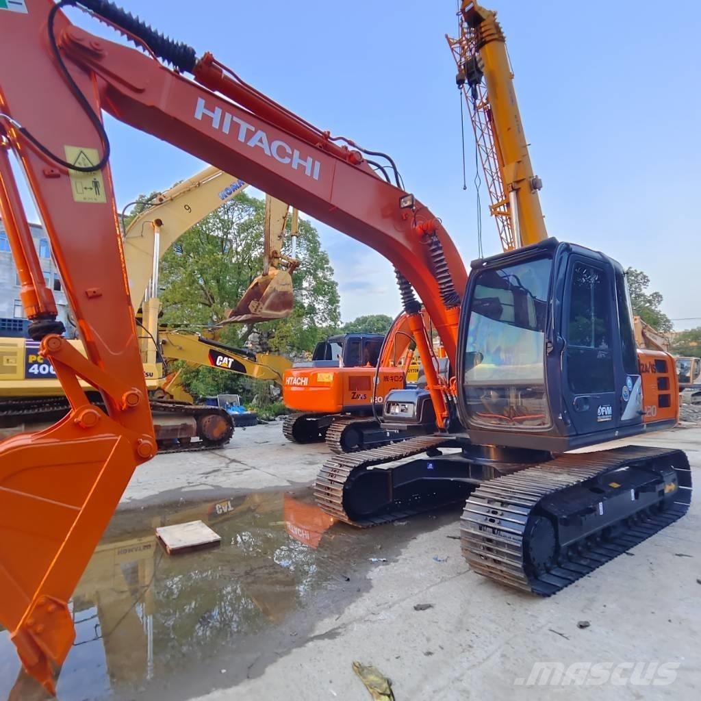 Hitachi ZX 120 Pelle sur chenilles