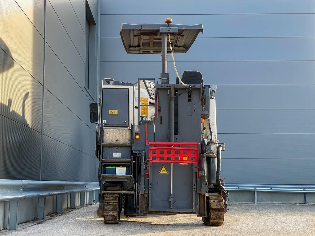 Wirtgen W 100 F Fraiseuse à froid