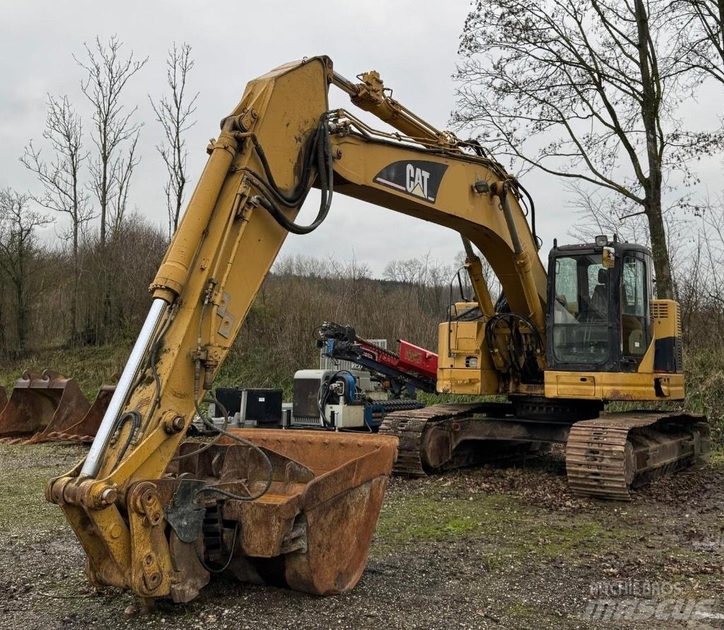 CAT 321 C LCR Pelle sur chenilles
